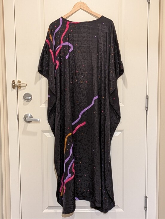 La Chemise Dresses & Skirts - EUC La Chemise 2X/3X Vintage 80s Silky Black Kaftan Dress